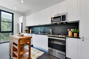 800 Embassy Dr, Austin, TX 78702 - Photo 2