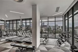 800 Embassy Dr, Austin, TX 78702 - Photo 14