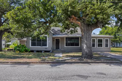 488 Seventh St, Somerville, TX 77879 - Photo 1