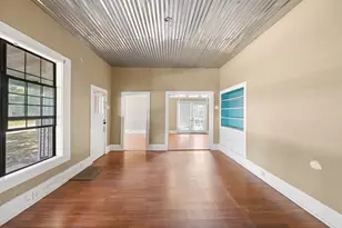 488 7th St, Somerville, TX 77879 - Photo 6