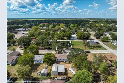 488 Seventh St, Somerville, TX 77879 - Photo 32