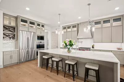 900 Bristol Creek Bend, Austin, TX 78738 - Photo 4