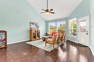 706 Irvin Dr, San Marcos, TX 78666 - Photo 8