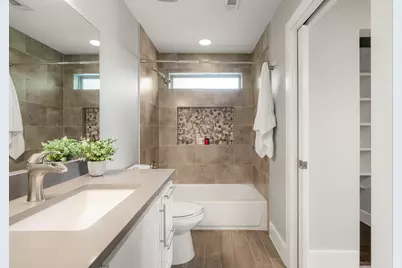 5204 Samuel Huston Avenue, Austin, TX 78721 - Photo 32