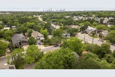 5204 Samuel Huston Avenue, Austin, TX 78721 - Photo 1