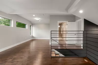 5204 Samuel Huston Avenue, Austin, TX 78721 - Photo 28