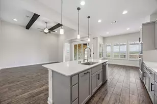 13113 Cardinal Flower Dr, Austin, TX 78739 - Photo 10