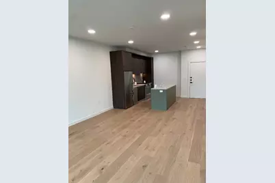 2209 S 1st Street #219, Austin, TX 78704 - Photo 4