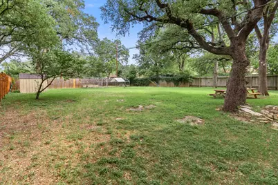 5205 Buffalo Pass, Austin, TX 78745 - Photo 20
