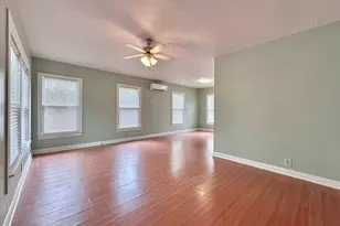 914 E 39th St, Austin, TX 78751 - Photo 4