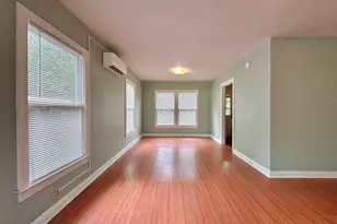 914 E 39th St, Austin, TX 78751 - Photo 6