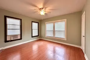 914 E 39th St, Austin, TX 78751 - Photo 10