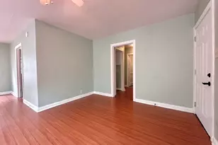 914 E 39th St, Austin, TX 78751 - Photo 18