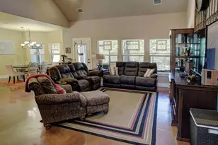 138 Wood Hollow Ct, Bastrop, TX 78602 - Photo 10