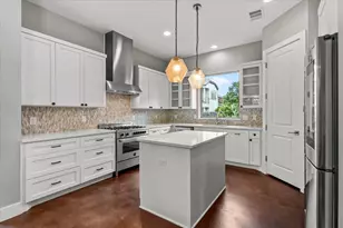 913 Stobaugh St, Austin, TX 78757 - Photo 12
