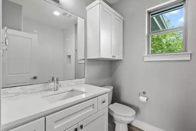 913 Stobaugh Street #B, Austin, TX 78757 - Photo 38