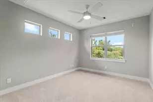 913 Stobaugh St, Austin, TX 78757 - Photo 32