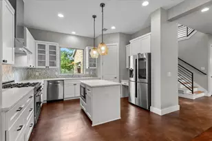 913 Stobaugh St, Austin, TX 78757 - Photo 16