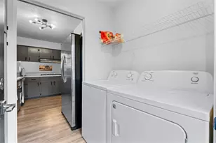 2504 Wildgrove Dr, Austin, TX 78704 - Photo 12