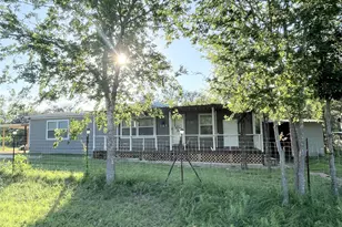 286 Wilson Rd, Red Rock, TX 78662 - Photo 2
