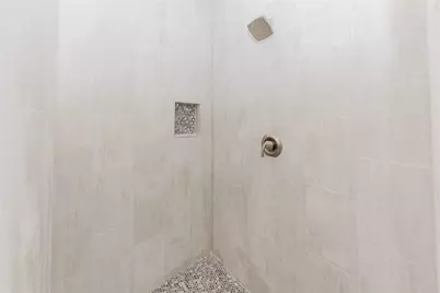 122 W Kikipua Lane, Bastrop, TX 78602 - Photo 14