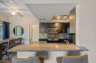 506 W San Antonio St, San Marcos, TX 78666 - Photo 6