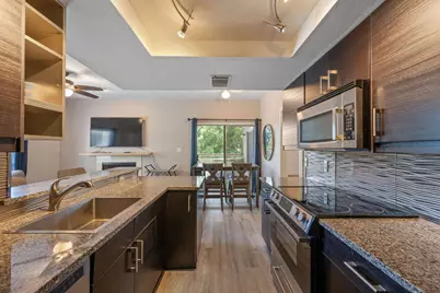 506 W San Antonio Street #205, San Marcos, TX 78666 - Photo 10