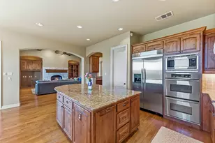 111 Sendera Bonita, Lakeway, TX 78734 - Photo 8