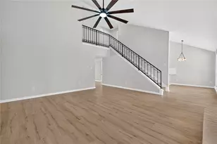 11202 Balcones Woods Cove, Austin, TX 78759 - Photo 6