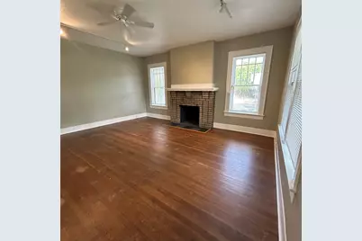 1115 W 22 1/2 Street, Austin, TX 78705 - Photo 4