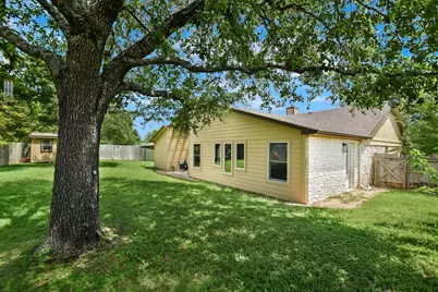 1002 W Noton Street, Pflugerville, TX 78660 - Photo 6