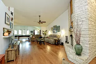1002 W Noton St, Pflugerville, TX 78660 - Photo 34