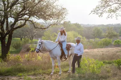 _ Gulch Valley Drive, Spicewood, TX 78669 - Photo 20