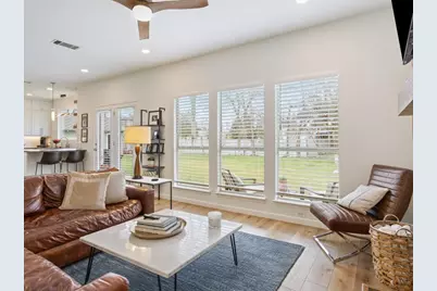 1205 S Main Street, Georgetown, TX 78626 - Photo 12