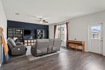 11816 Jackson Falls Way, Manor, TX 78653 - Photo 6