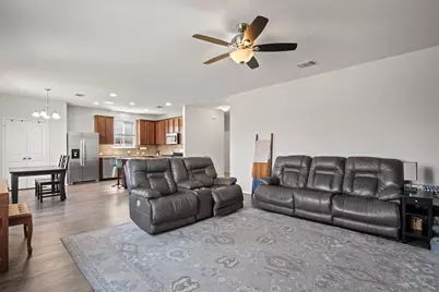 11816 Jackson Falls Way, Manor, TX 78653 - Photo 8