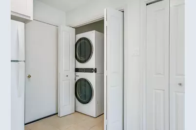 5104 Delores Avenue #B, Austin, TX 78721 - Photo 10