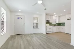 5104 Delores Ave, Austin, TX 78721 - Photo 4