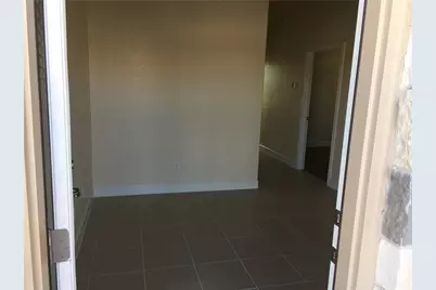 209 S 12th Street S #109, Pflugerville, TX 78660 - Photo 10