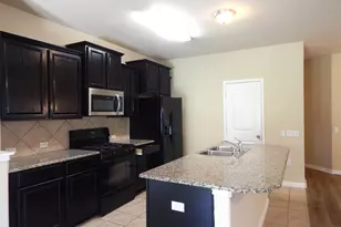 13701 Bauhaus Bnd, Pflugerville, TX 78660 - Photo 4