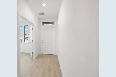 103 Mandeville Drive, Hutto, TX 78634 - Photo 2