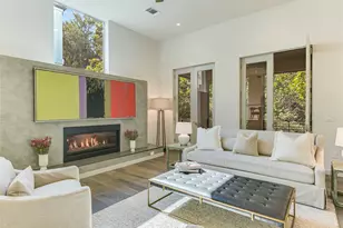 1107 W 31st St, Austin, TX 78705 - Photo 2