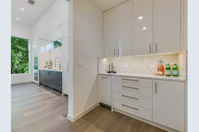 1107 W 31st Street, Austin, TX 78705 - Photo 14