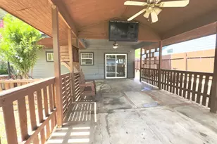 4503 E Stassney Ln, Austin, TX 78744 - Photo 16