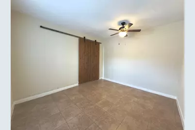 4503 E Stassney Lane, Austin, TX 78744 - Photo 6