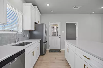 142 Goosewinged Drive, Kyle, TX 78640 - Photo 10