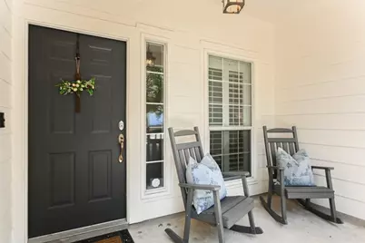 2817 Kinney Oaks Court, Austin, TX 78704 - Photo 2