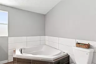 485 Bridgestone Ct, Lockhart, TX 78644 - Photo 18