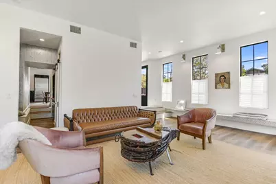 1300 Navasota Street, Austin, TX 78702 - Photo 8