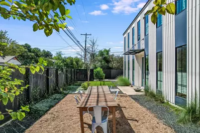 1300 Navasota Street, Austin, TX 78702 - Photo 26